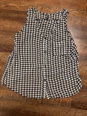 Aviva Houndstooth Sleeveless Blouse Womens XL Sheer Button Front Flowy Top